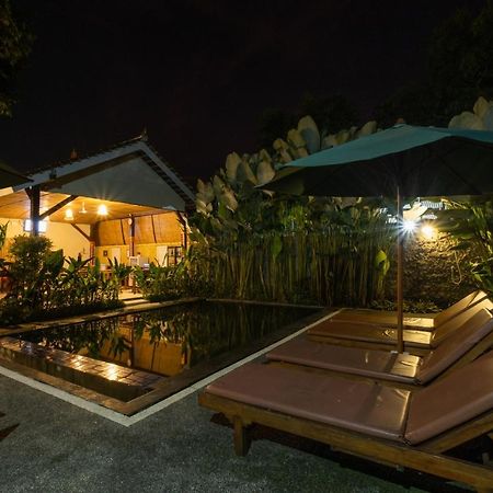 Kubu Kak Dudung Villas Jimbaran Kültér fotó