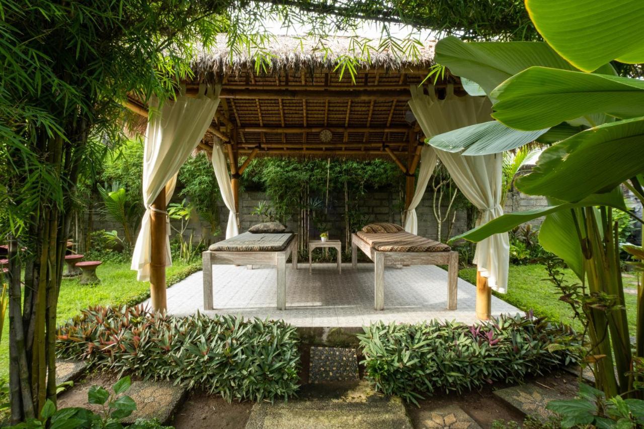 Kubu Kak Dudung Villas Jimbaran Kültér fotó